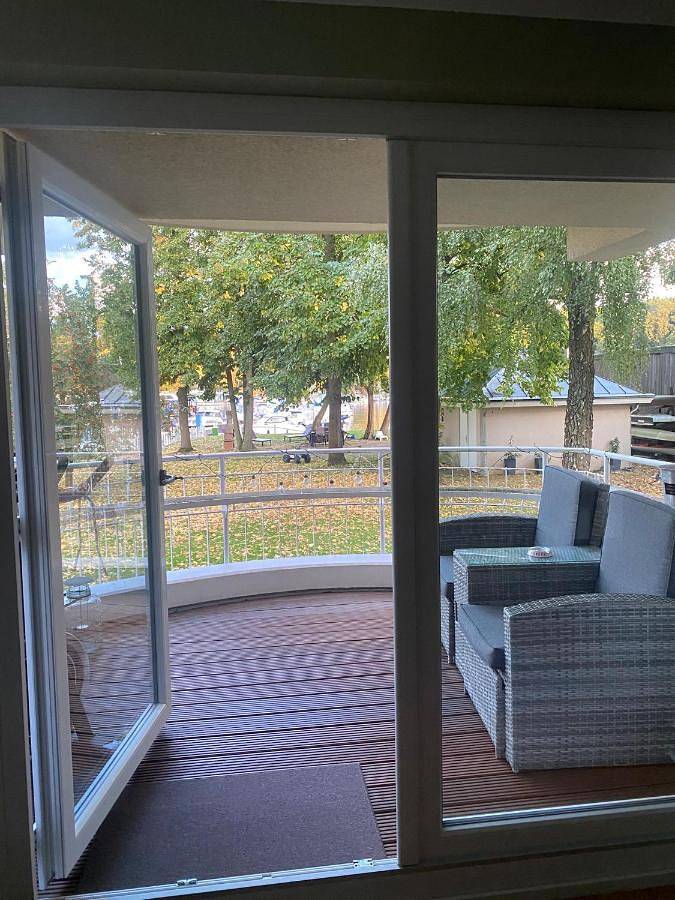 Ferienwohnung für 2 Personen, mit Balkon und Terrasse sowie Garten und Seeblick in Spandau - 3
