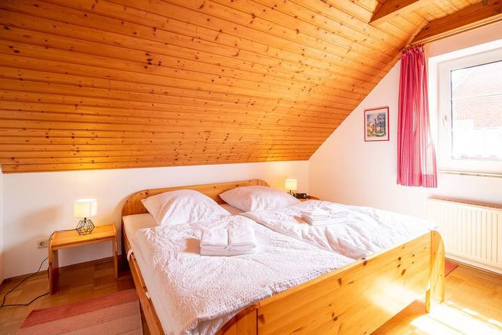 Ferienwohnung für 4 Personen, mit Terrasse in Hooksiel - 3