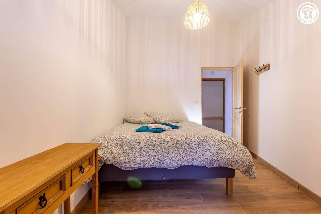 Le Petit Telegraphe - Chez Sonia Et Benjamin in Saint-Michel-de-Maurienne, Región de Saint-Jean-de-Maurienne