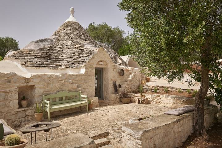 Trullo per 4 persone, con giardino, con animali domestici in Ceglie Messapica