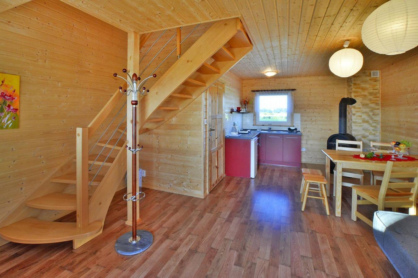 Große, zweistöckige Ferienhäuser mit Terrassen in Powiat Sławieński