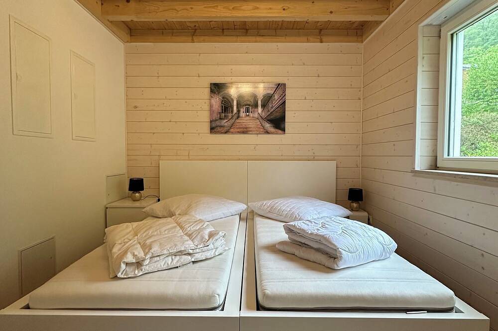 Natur pur - Ferienhaus  62 /  Holz Chalet mit 3 Schlafzimmern im Altmühltal in Kinding, Altmühltal