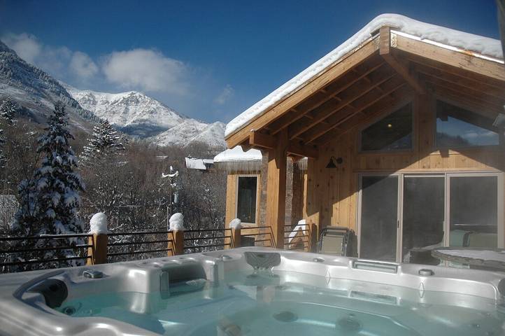 Vacation rental for 9 people, with terrace and hot tub, with pets in Utah County