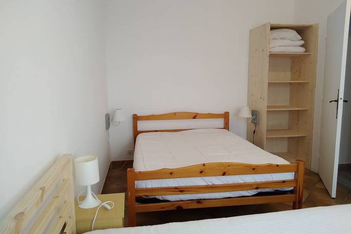 Location de vacances pour 6 personnes, avec piscine et jardin ainsi que jacuzzi et balcon à Rosières (Ardèche) - 4