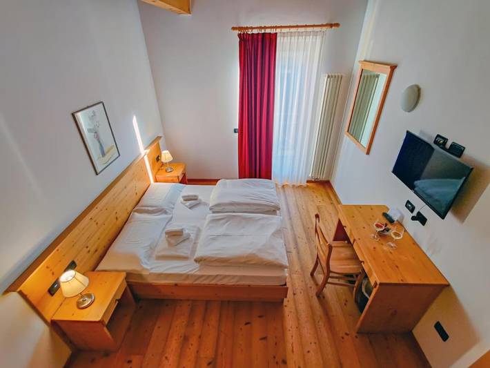 Camping für 3 Personen, mit Balkon und Terrasse sowie Ausblick im Trentino - 2