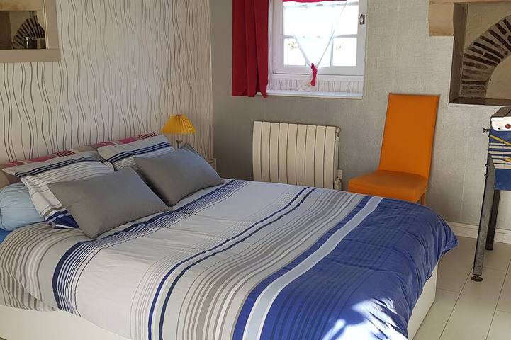 Location de vacances pour 2 personnes, avec terrasse ainsi que piscine et jardin à Mignaloux-Beauvoir - 4