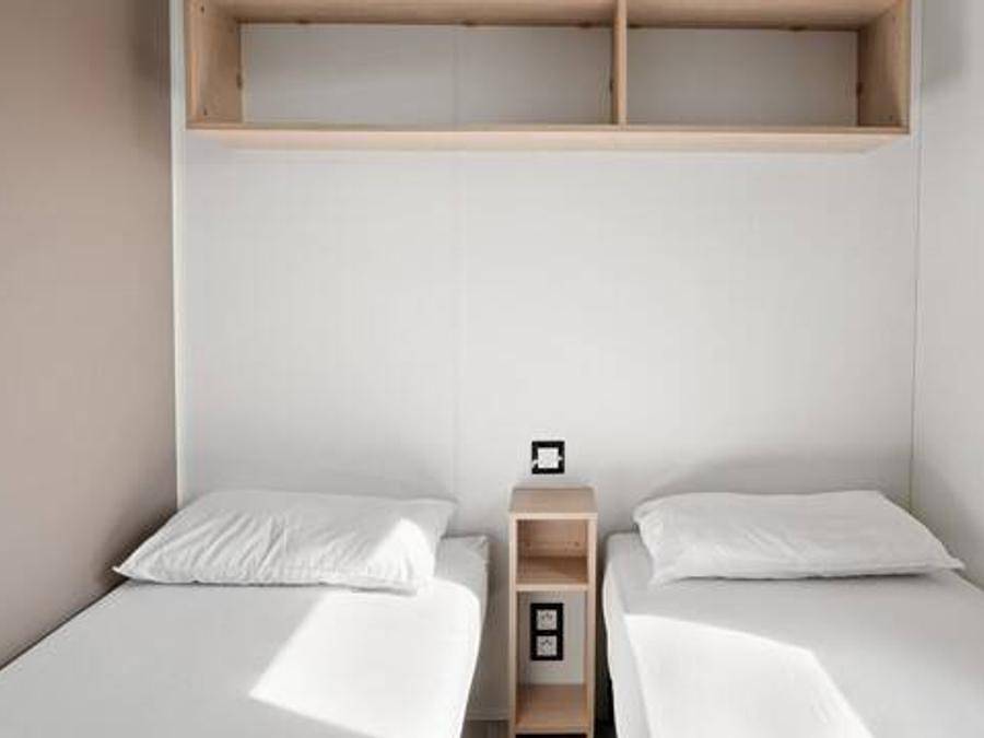 Camping Domaine de la Sainte Baume - Mobilhome 6 personas - Premium | 3 Dormitorios | 6 Pers | Terraza elevada | Aire acondicionado | Tv in Nans-les-Pins, Región Brignoles