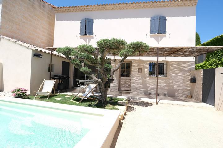 Villa pour 6 personnes, avec jardin, animaux acceptés dans les Bouches-du-Rhône - 2