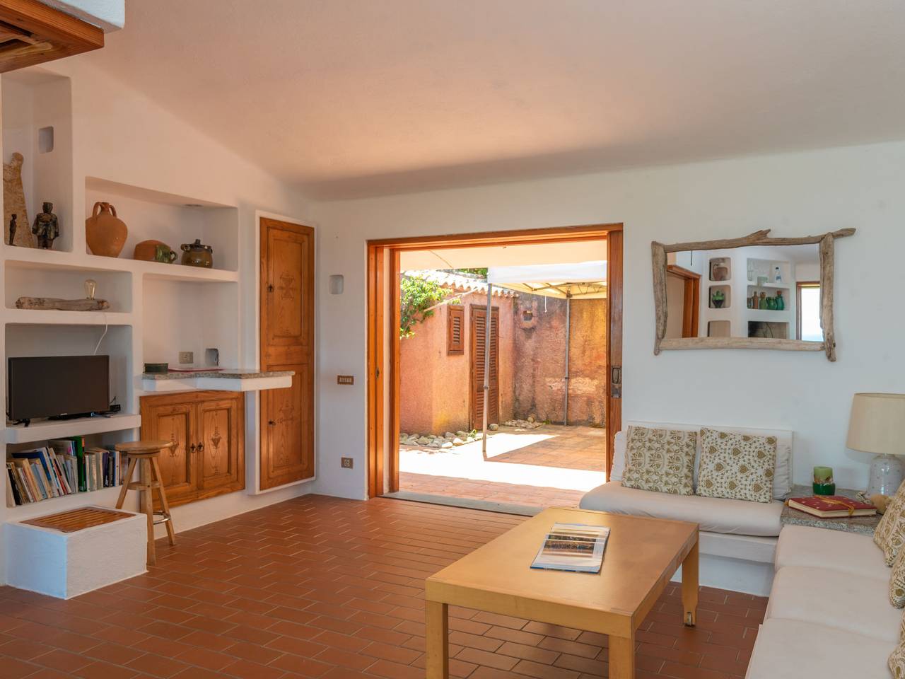 Maximilian in Portobello, Gallura