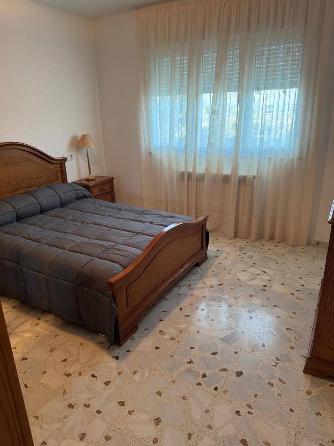 Casa de vacaciones para 8 personas, con vistas y jardín, Se admiten mascotas en El Bierzo - 2