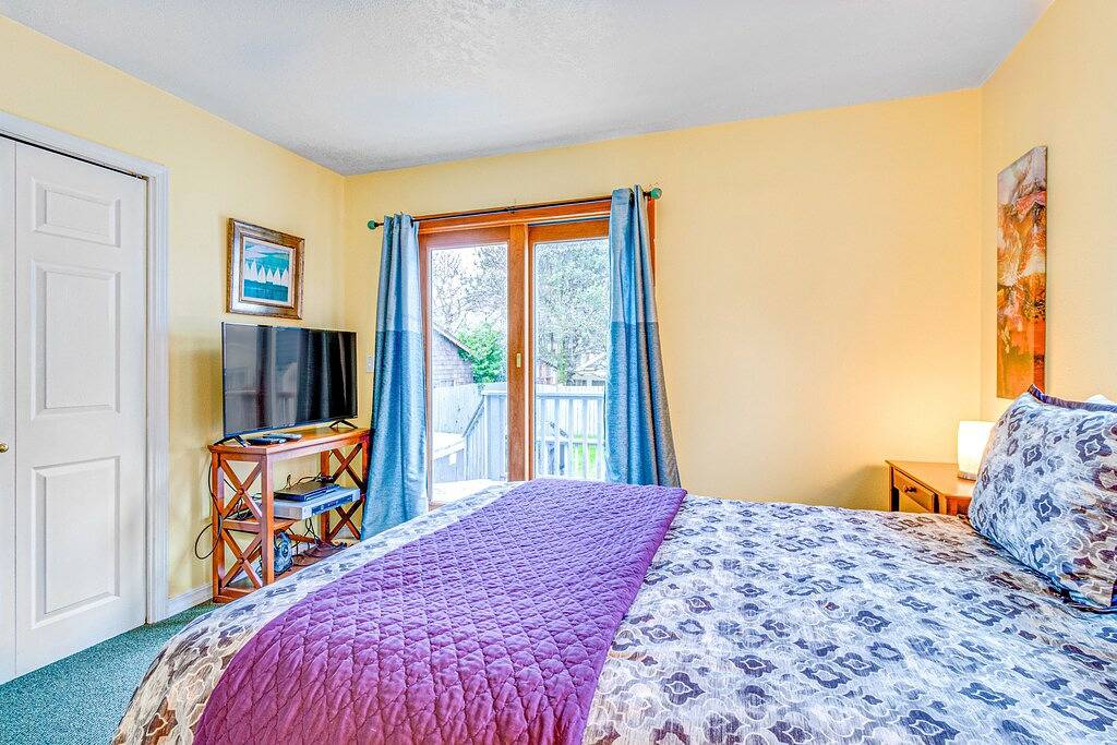 Hundefreundlich, künstlerischer Kurzurlaub mit privatem Whirlpool, Unterhaltung, Strand in der Nähe! in Seaside (Oregon), Clatsop County