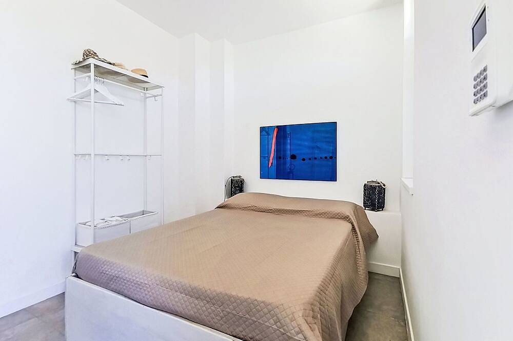 Atemberaubendes alleinstehendes Ferienhaus mit  W-Lan, Klimaanlage, Tv, Innenhof, Haustiere erlaubt in Foce Verde, Latina