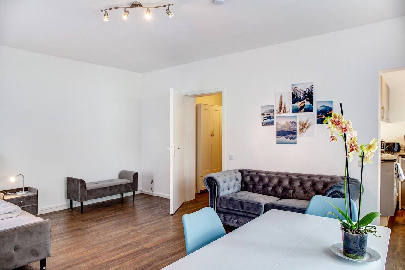 Ganze Wohnung, Ferienwohnung 'Alpina' mit Bergblick, Gemeinschaftsterrasse und Wi-Fi in Oberammergau, Bayerische Alpen