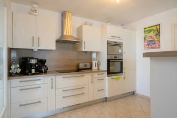 Vakantiehuis voor 14 Personen in La Londe-les-Maures, Toulon regio, Afbeelding 3