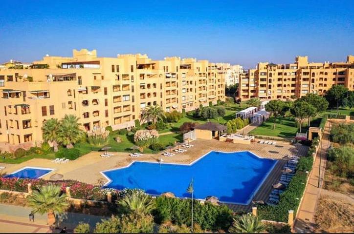 Casa rural para 6 personas, con jardín además de vistas y piscina en Ayamonte