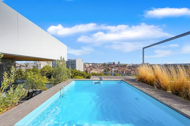 Ferienwohnung für 2 Personen, mit Balkon und Terrasse sowie Pool in Toulouse