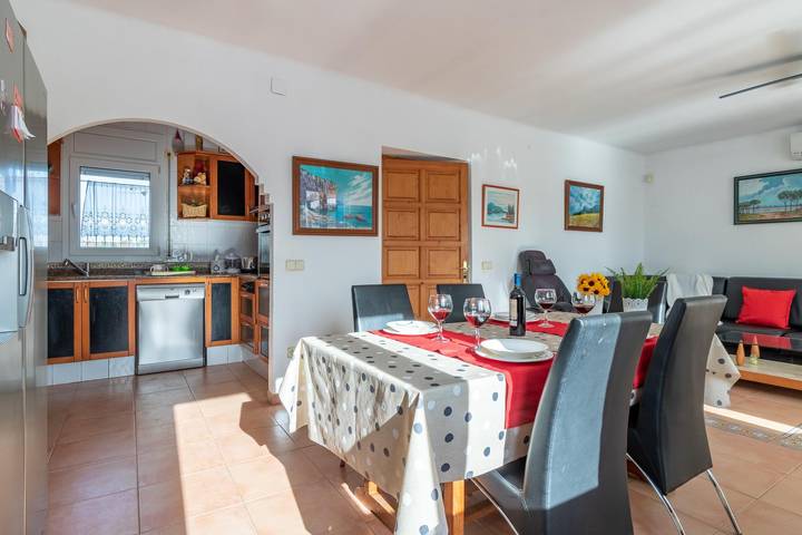Casa rural para 10 personas, con jardín además de terraza y vistas en San Pedro Pescador - 4