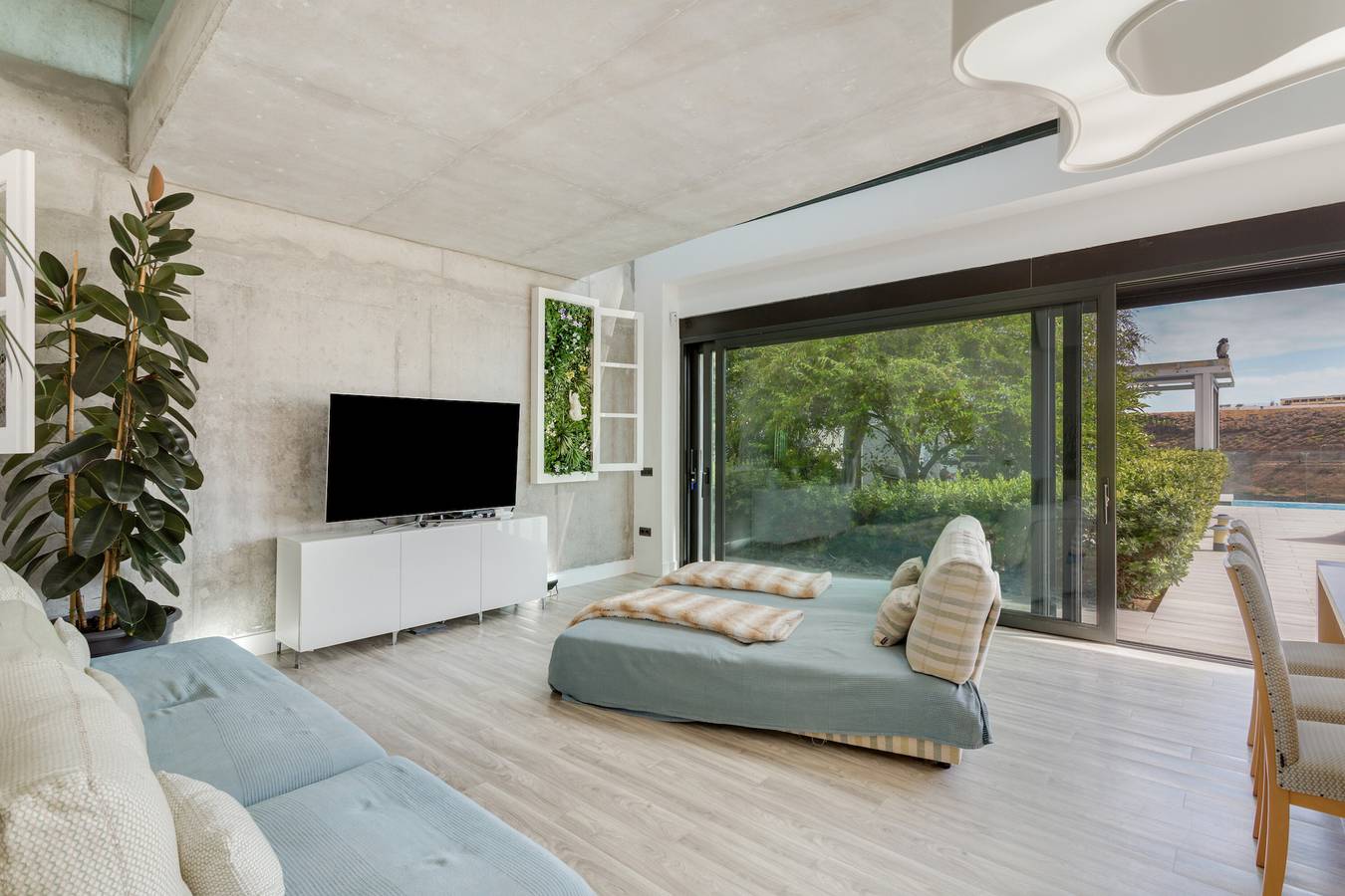 Ganze Wohnung, Ferienwohnung 'Heaven Ocin' mit Meerblick, Wlan und Klimaanlage in La Majadilla, Telde