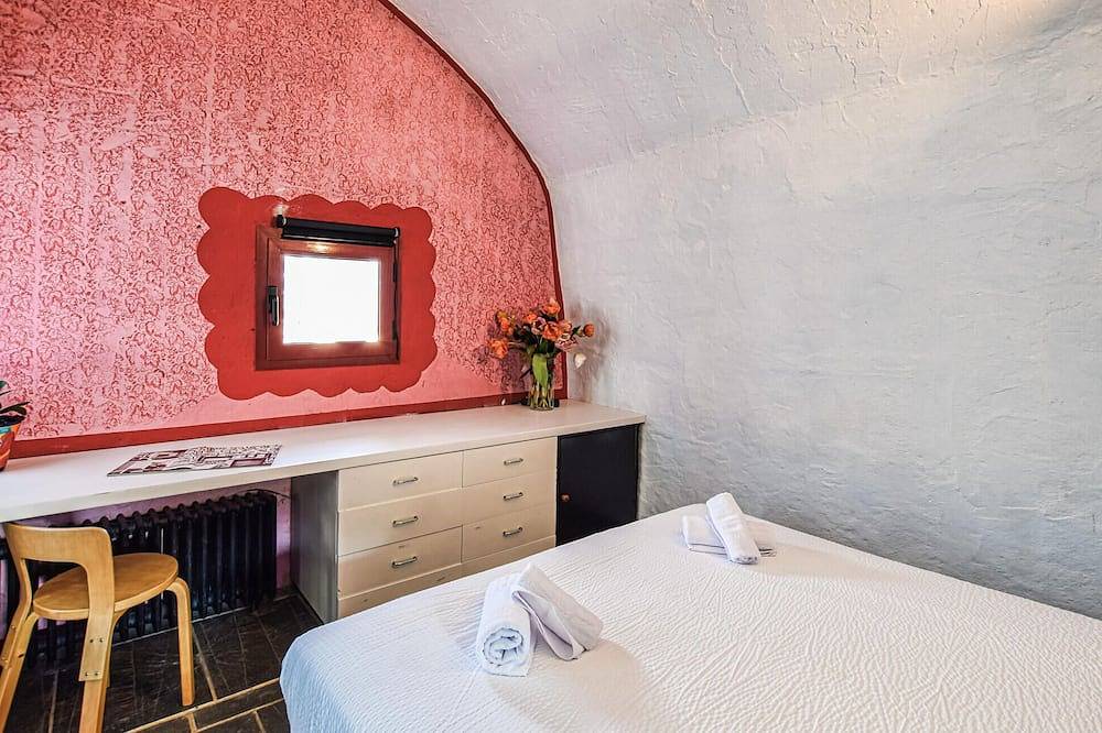 Entire apartment, Lake Iseo lovely apartament in Branico, Costa Volpino