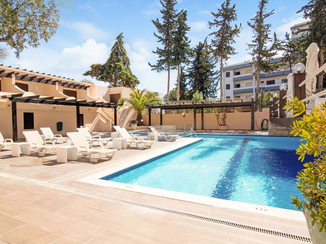 Amélia - Sunny Way in Albufeira, Faro District