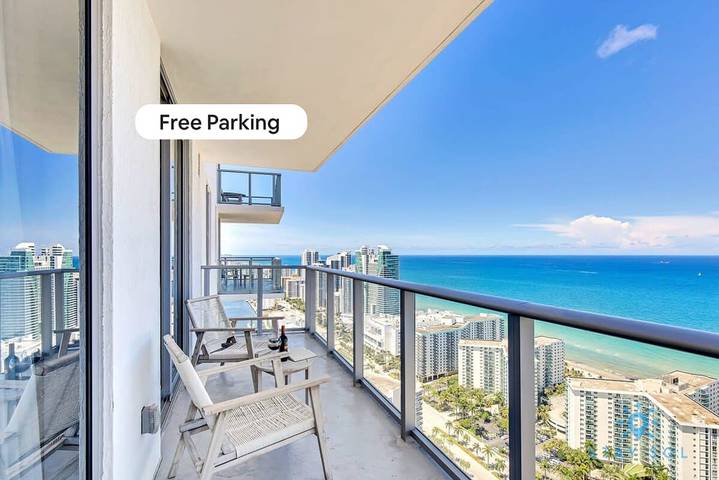 Vacation rental for 6 people, with terrace in Hollywood Beach (FL)