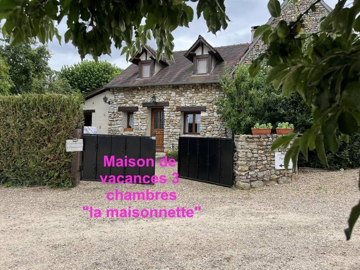 Location de vacances pour 6 personnes, avec Terrasse ainsi que Jardin et Vue à Saint-Étienne-sous-Bailleul
