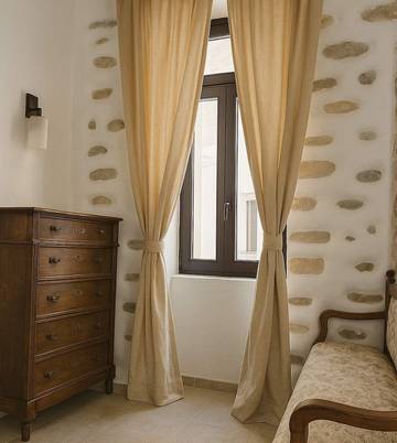 Holiday Rental for 6 People in Ermoupoli, Syros, Photo 2