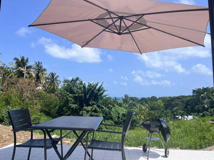 Ferienwohnung für 2 Personen, mit Terrasse und Ausblick sowie Garten - 1