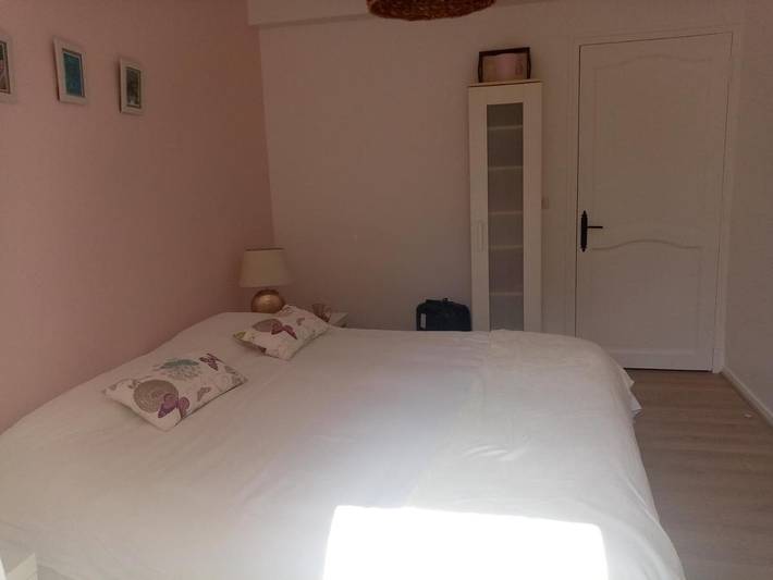 Chambre d’hôte pour 2 personnes, avec vue et terrasse ainsi que jardin et piscine dans Parc naturel régional des Préalpes d'Azur - 3