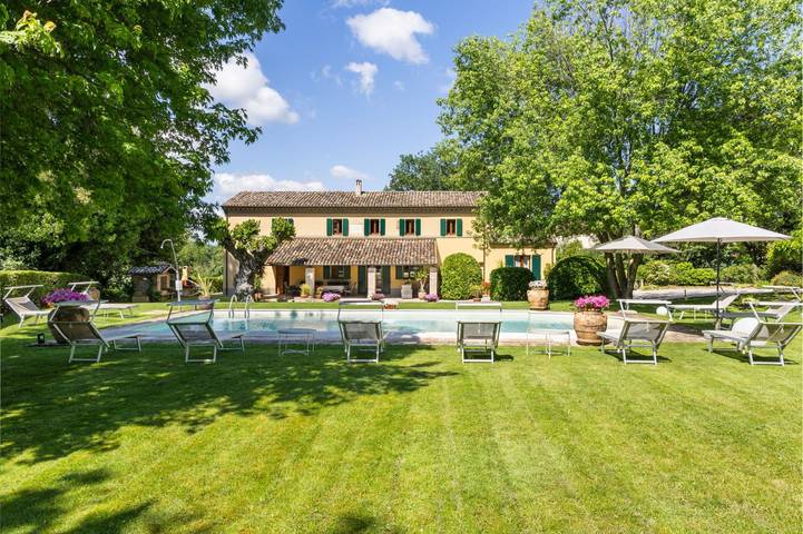 Villa Delle Vigne in Pésaro, Valle del Metauro