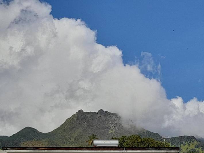 Location de vacances pour 2 personnes, avec vue et jardin dans La Soufrière - 4