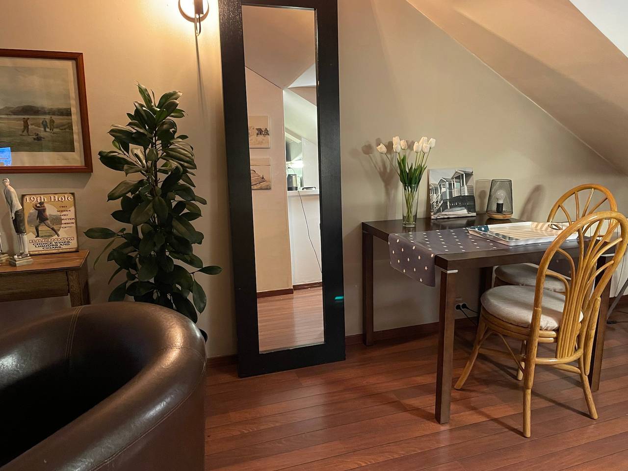 Appartement entier, Appartement 'Newport Vue Mer' avec vue sur mer, terrasse privée et Wi-Fi in Saint-Cast-le-Guildo, Région de Dinan