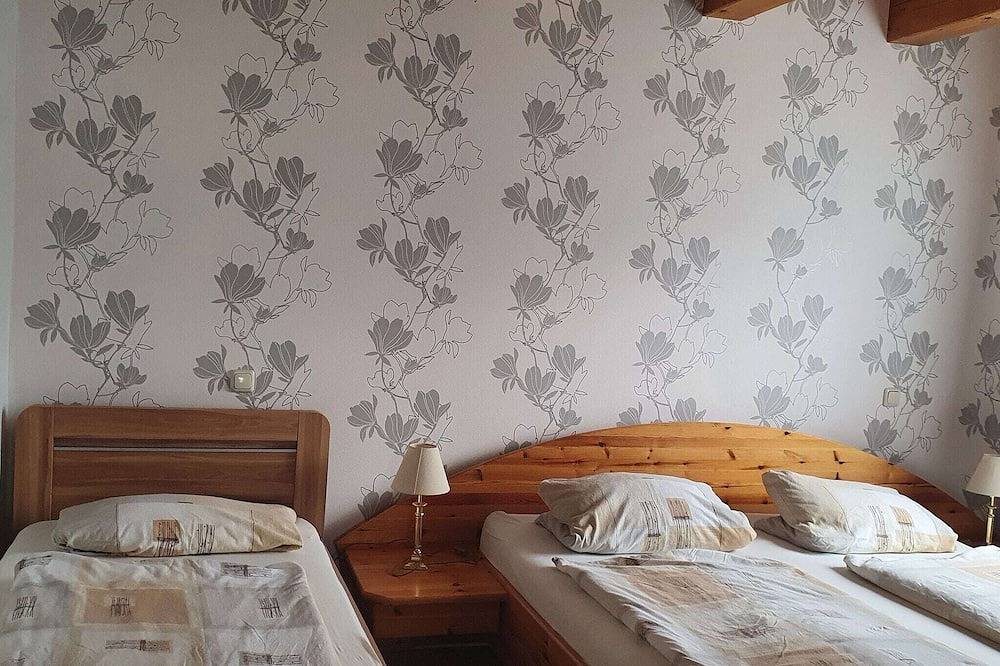 Gemütliches 4-Bett-Homberg-Retreat in Homberg, Knüllgebirge