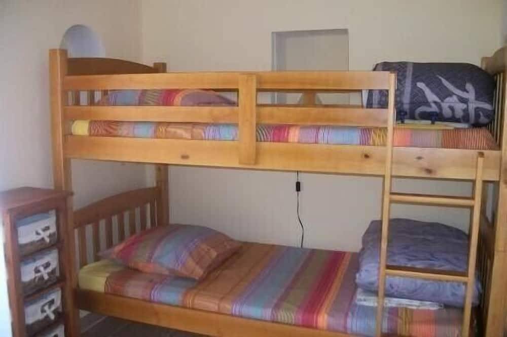 Sarrians rental for 4 people, pets welcome. in Sarrians, Vaucluse