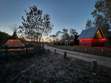 Log Cabin for 5 Guests in Kansas, USA, Picture 4
