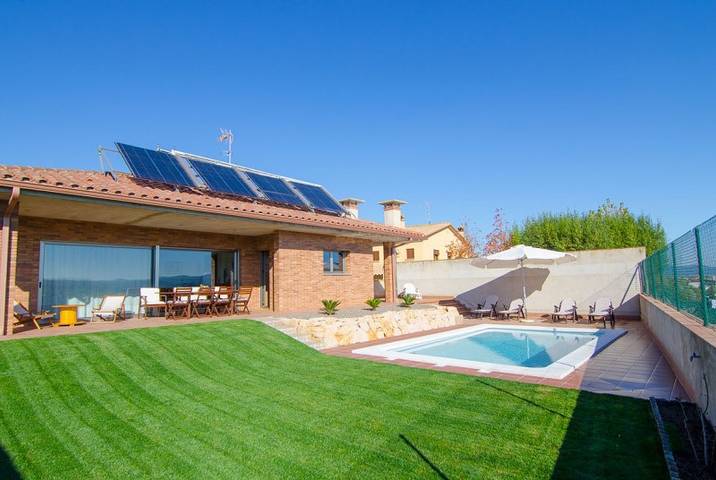 Casa rural para 8 personas, con jardín y terraza en Massanet de la Selva - 2