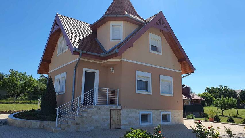 Ferienhaus für 8 Personen, mit Garten und Balkon in Siofok - 2