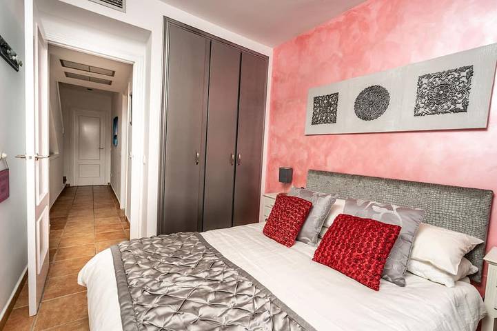 Réduction D'Aout 2019 Beach 5 Mins Walk, Pool, Aircon in Playa del Arenal, Jávea