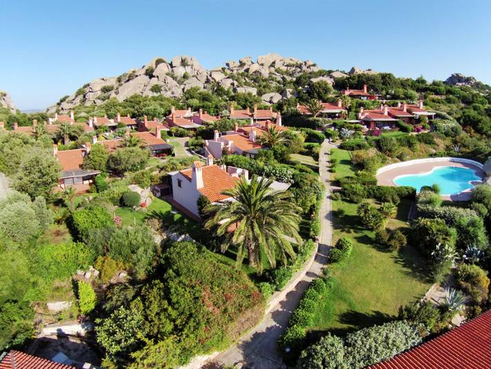 Ferienhaus für 4 Personen, mit Terrasse und Garten in Palau (Sardinien) - 2