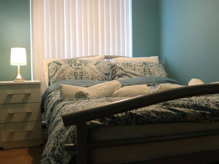 12 Guests 5-Bedroom House in Central Birmingham in Birmingham, Birmingham e dintorni