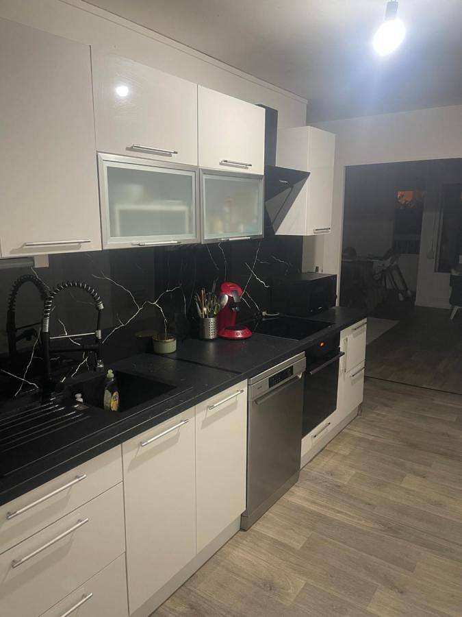 Gîte pour 3 personnes, avec terrasse à Charvieu-Chavagneux - 4