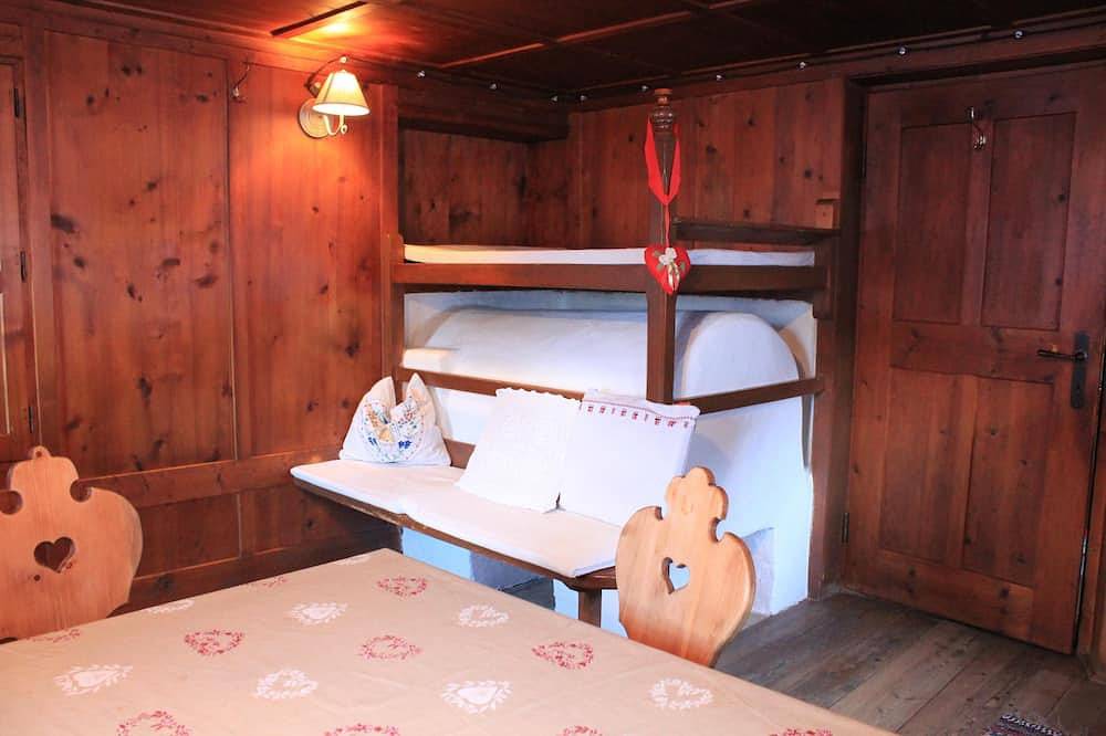 Ganze Wohnung, Ein altes Bauernhaus Kordiler in Ahrntal, Zillertaler Alpen