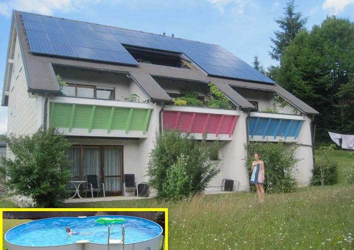 Ferienhaus für 2 Personen, mit Balkon und Terrasse sowie Garten und Pool in Bischofsgrün