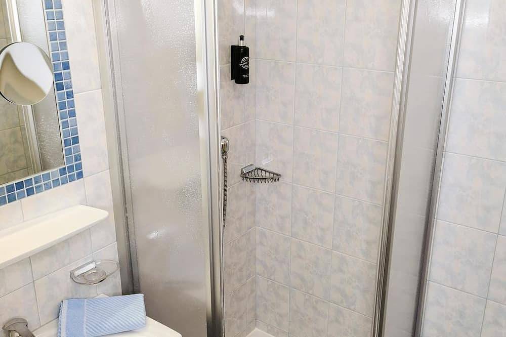 Basic & Classic | max. 1 Pers. | Balkon | 13m² - Hotel Angerwirt in Kleinarl, Ski Amadé