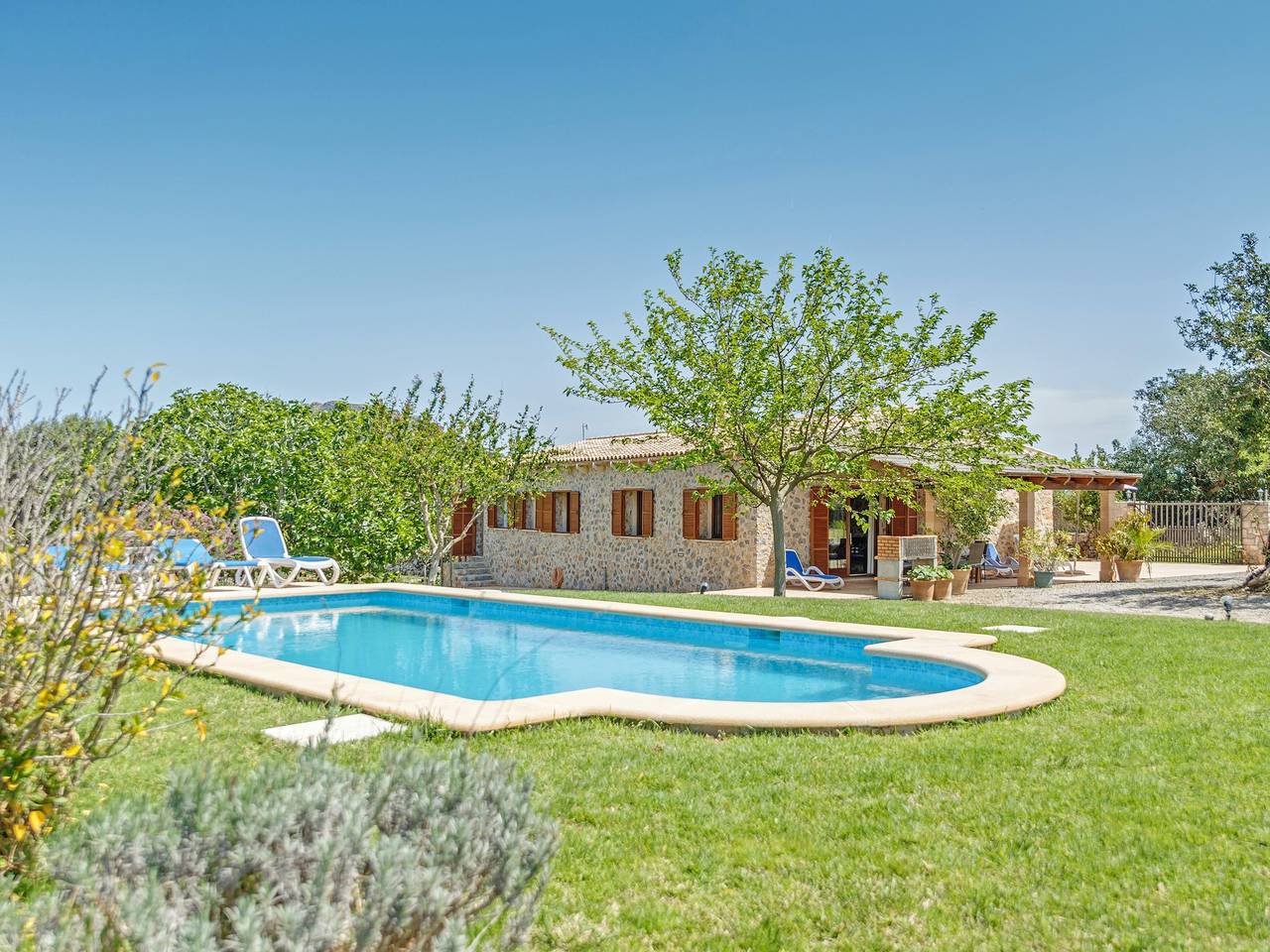 Natursteinfinca in ländlichem Idyll mit Pool – Finca Mamici in Cala Mesquida, Capdepera