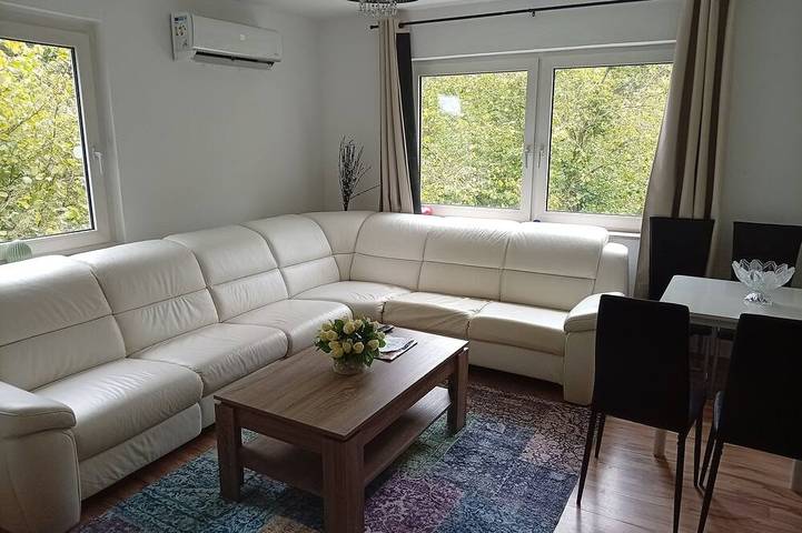 Ferienhaus für 5 Personen, mit Balkon und Garten in Marienheide