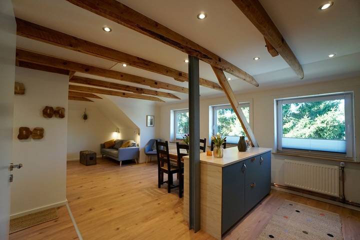 Ganze Wohnung, Entspannen im Raabennest: Junges Wohnen im Alten Dorf in Jübek in Jübek, Grünes Binnenland