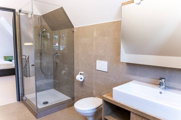 Ganze Ferienwohnung, Apartments im Hof by Gasthof Linde - Apartment 2 in Albstadt, Neckar-Alb