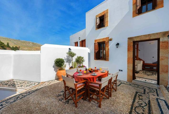 Chalet para 6 personas, con vistas y balcón en Lindos