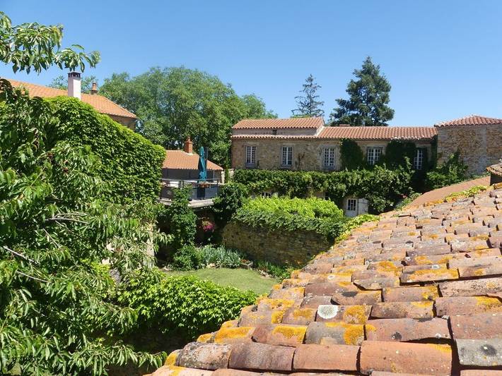 Location de vacances pour 2 personnes, avec jardin dans Région de Besse-et-Saint-Anastaise - 2